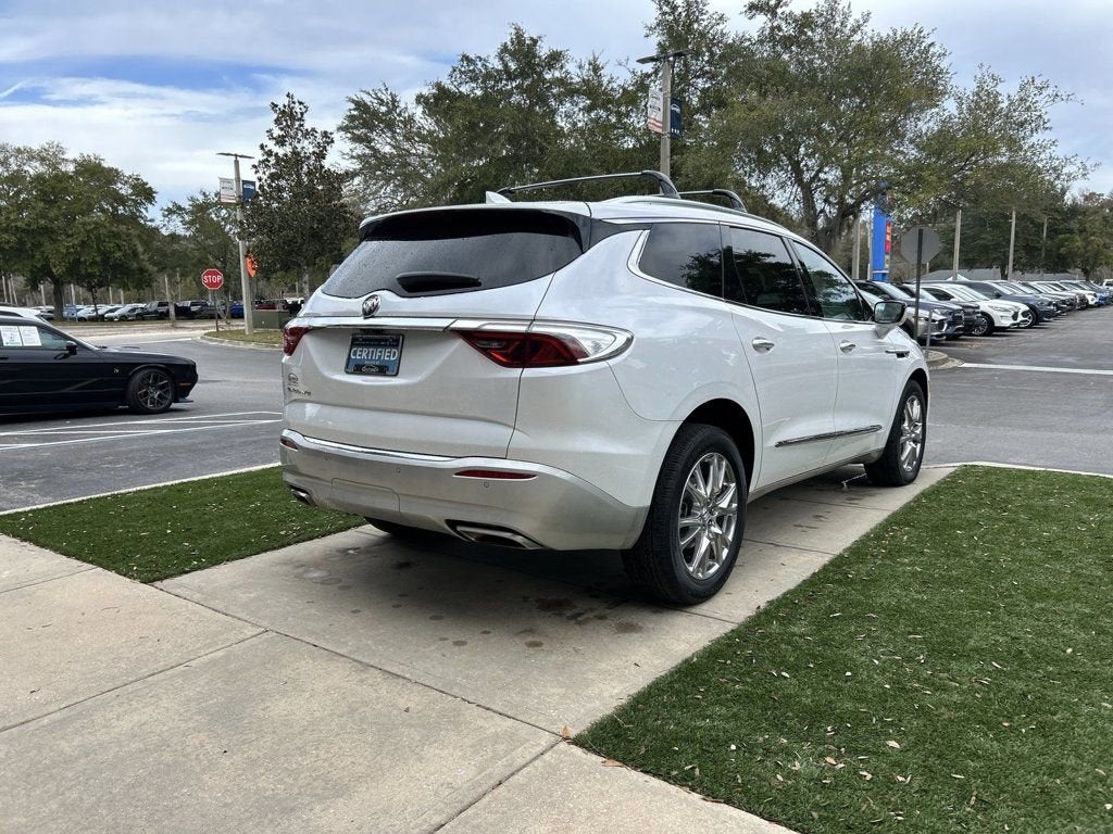 2023 Buick Enclave Premium
