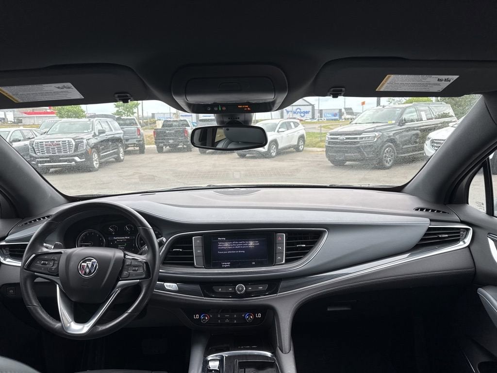 2024 Buick Enclave Essence