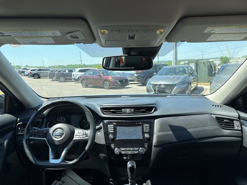 2017 Nissan Rogue SL