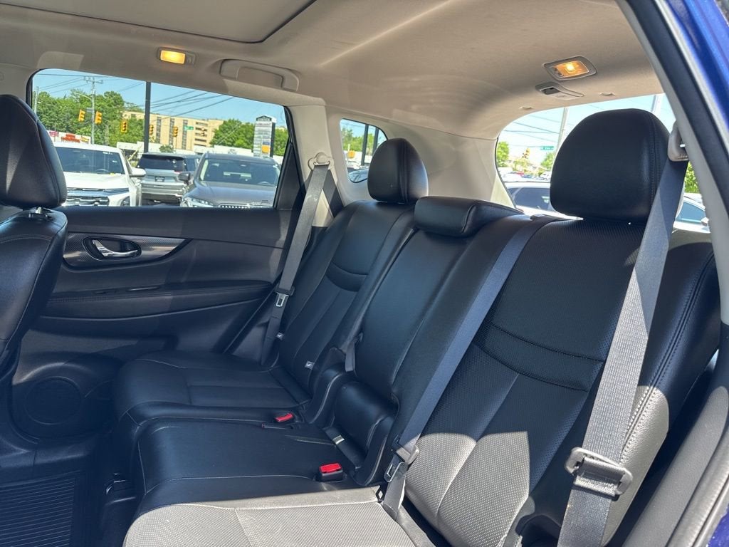 2017 Nissan Rogue SL