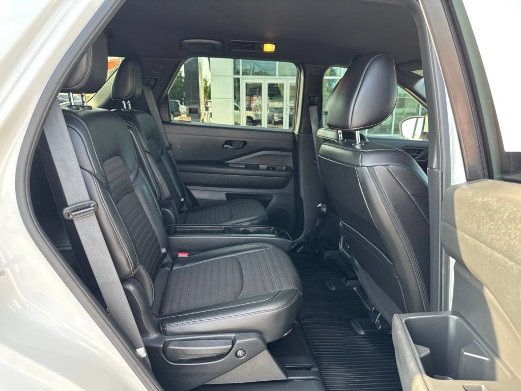 2025 Nissan Pathfinder Rock Creek