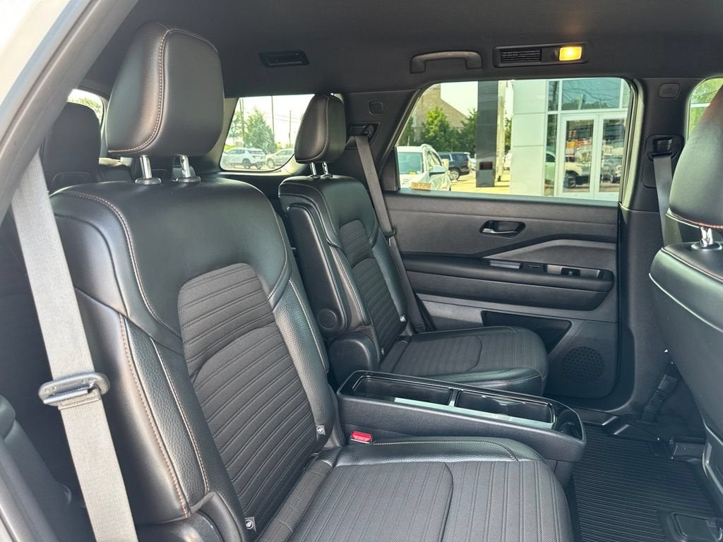 2025 Nissan Pathfinder Rock Creek