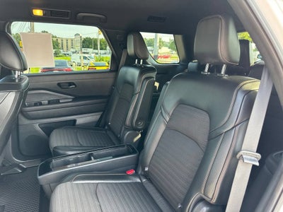 2025 Nissan Pathfinder Rock Creek