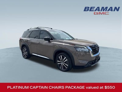 2023 Nissan Pathfinder Platinum