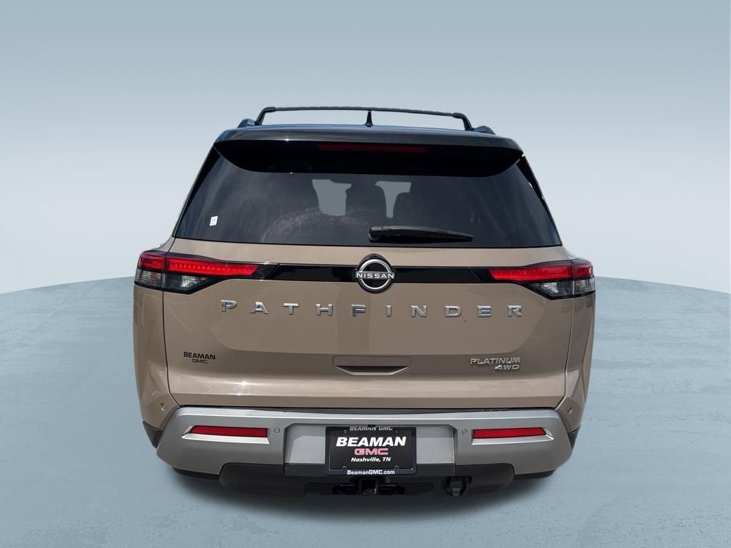 2023 Nissan Pathfinder Platinum