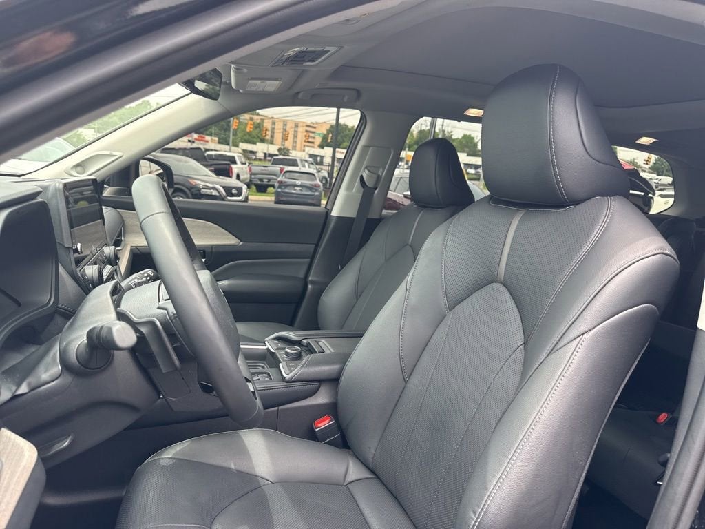 2026 Toyota Grand Highlander LE