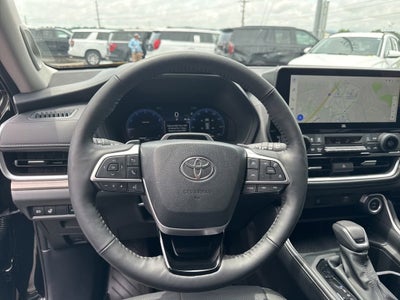 2026 Toyota Grand Highlander LE