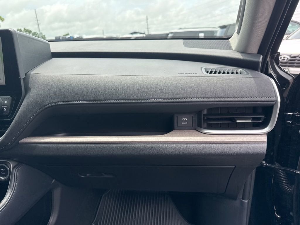 2026 Toyota Grand Highlander LE
