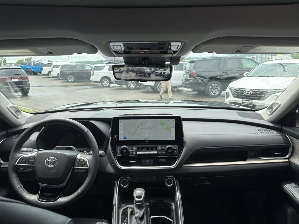 2026 Toyota Grand Highlander LE