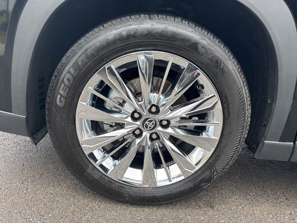 2026 Toyota Grand Highlander LE