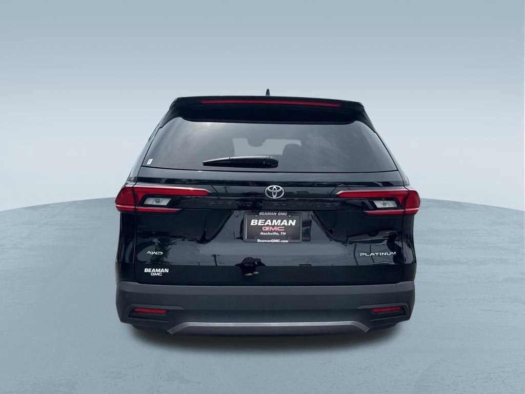2026 Toyota Grand Highlander LE