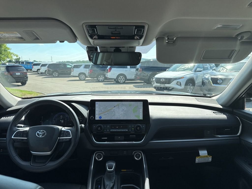 2026 Toyota Grand Highlander Hybrid LE