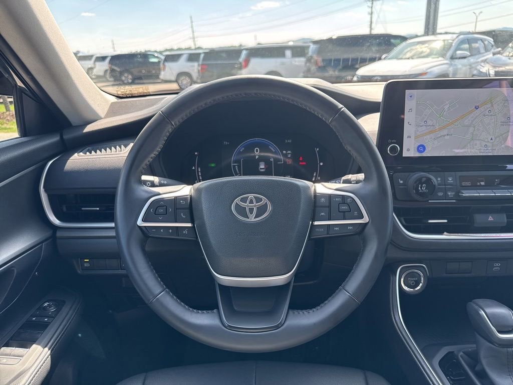 2026 Toyota Grand Highlander Hybrid LE