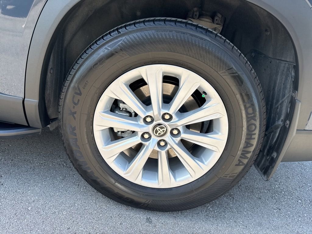 2026 Toyota Grand Highlander Hybrid LE