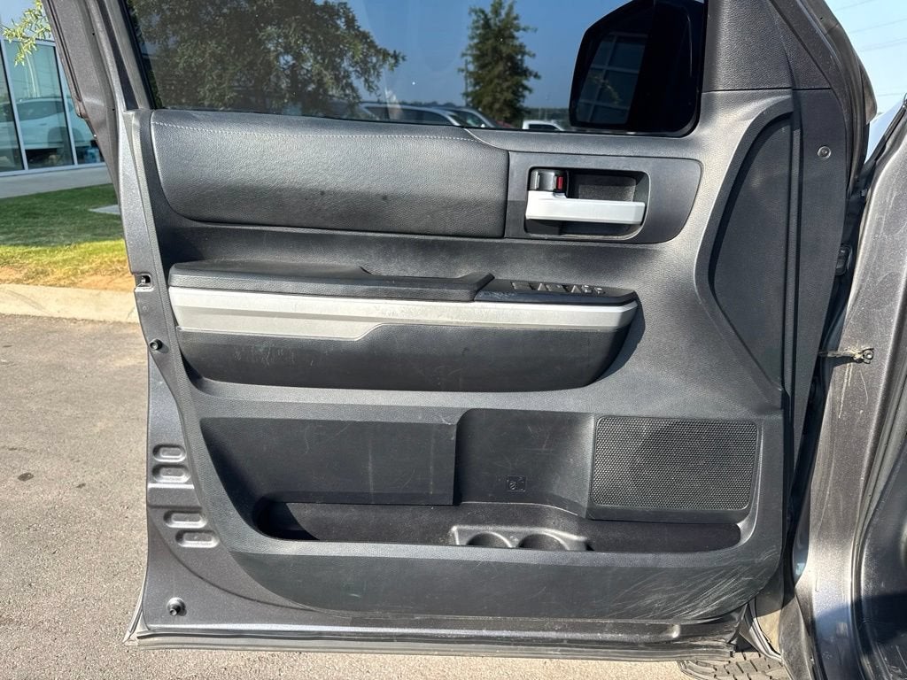 2015 Toyota Tundra 4WD Truck SR5