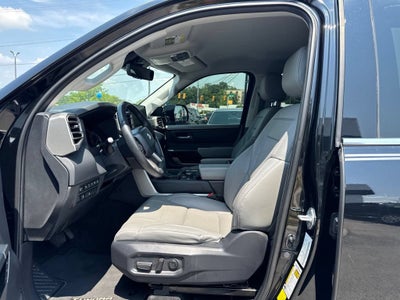 2022 Toyota Tundra 4WD Limited