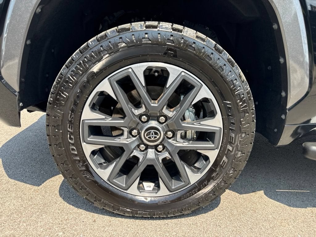 2022 Toyota Tundra 4WD Limited
