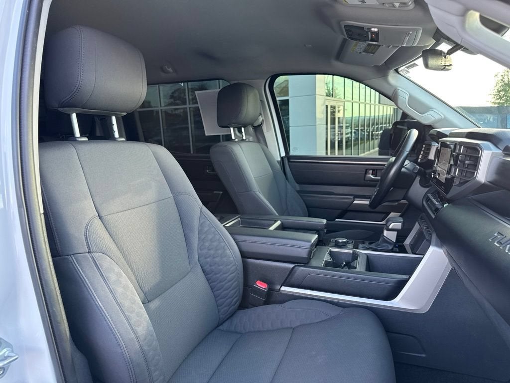 2023 Toyota Tundra 4WD SR5