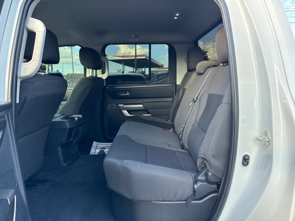 2023 Toyota Tundra 4WD SR5