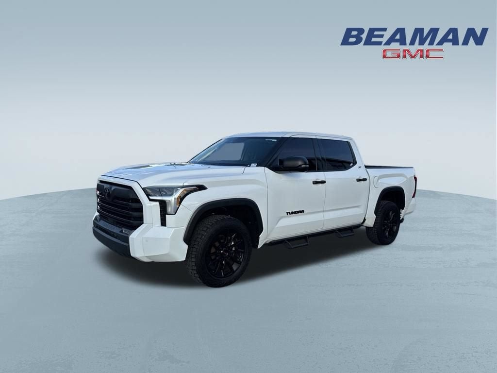 2023 Toyota Tundra 4WD SR5