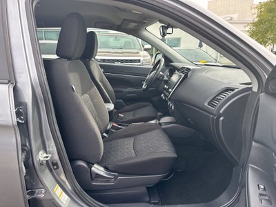 2025 Mitsubishi Outlander Sport S