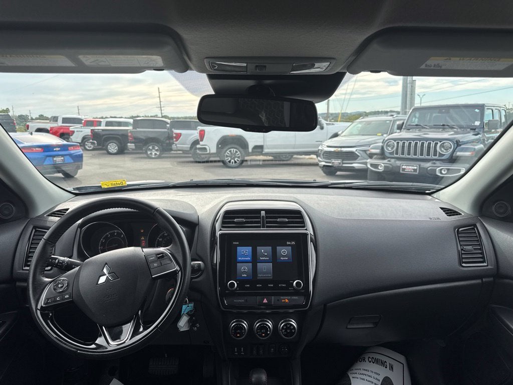 2025 Mitsubishi Outlander Sport S