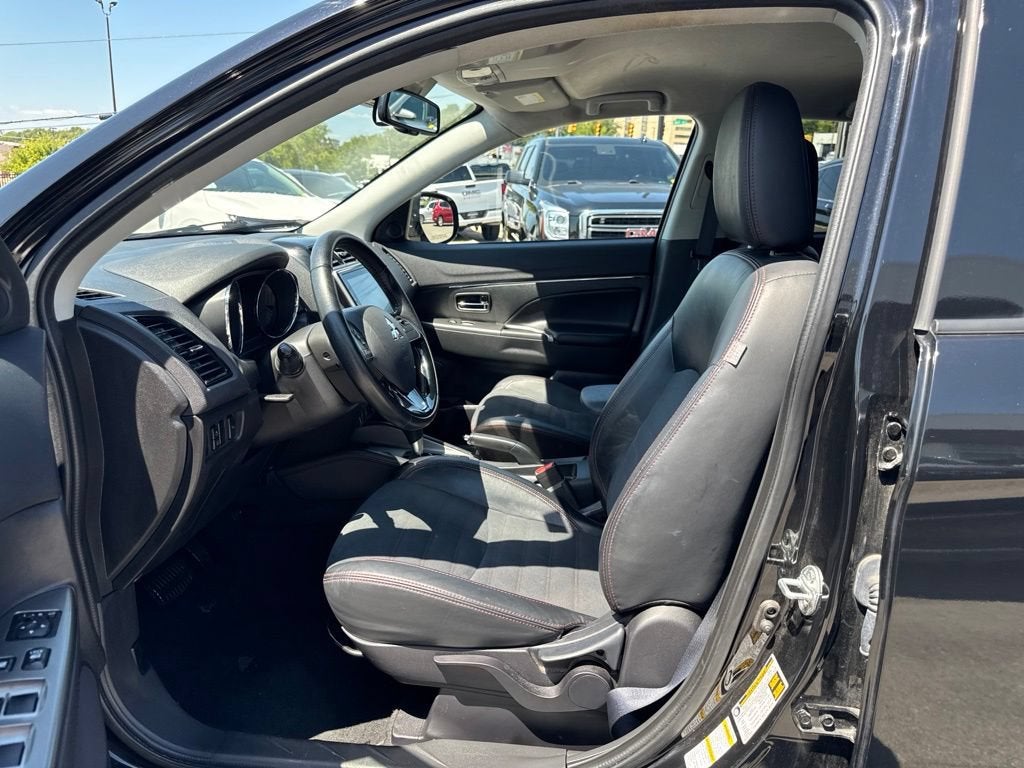 2024 Mitsubishi Outlander Sport S