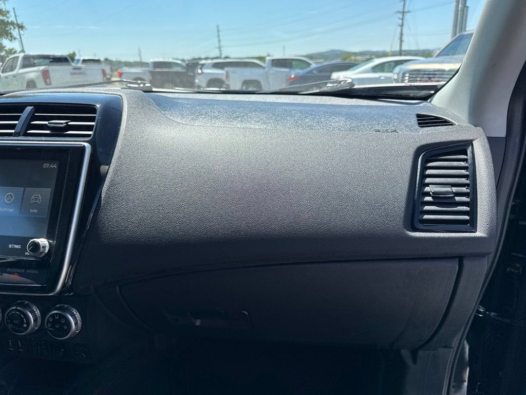 2024 Mitsubishi Outlander Sport S
