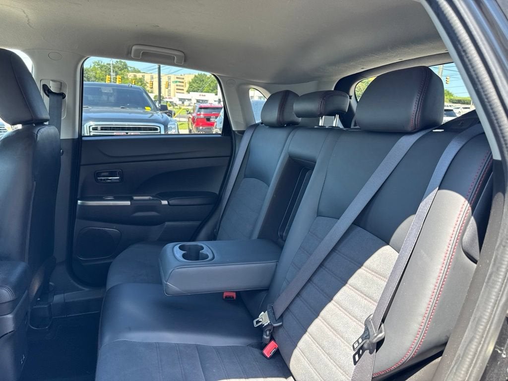 2024 Mitsubishi Outlander Sport S