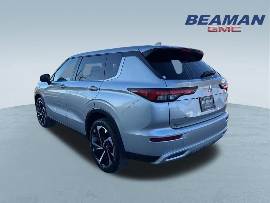 2024 Mitsubishi Outlander SE