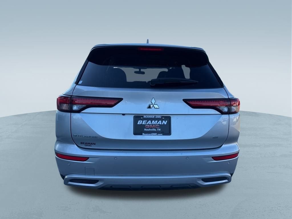 2024 Mitsubishi Outlander SE