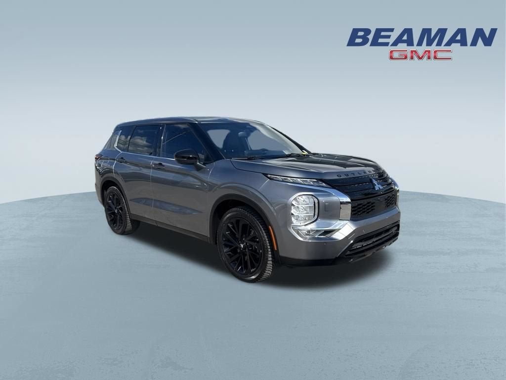 2023 Mitsubishi Outlander SEL