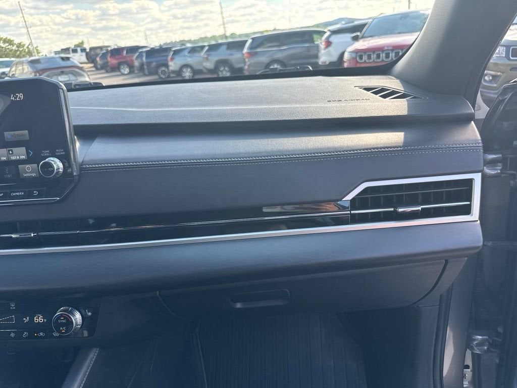 2023 Mitsubishi Outlander SEL