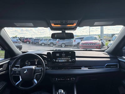 2023 Mitsubishi Outlander SEL