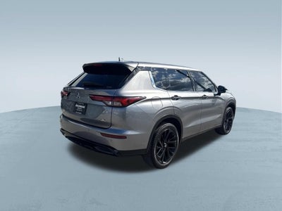 2023 Mitsubishi Outlander SEL