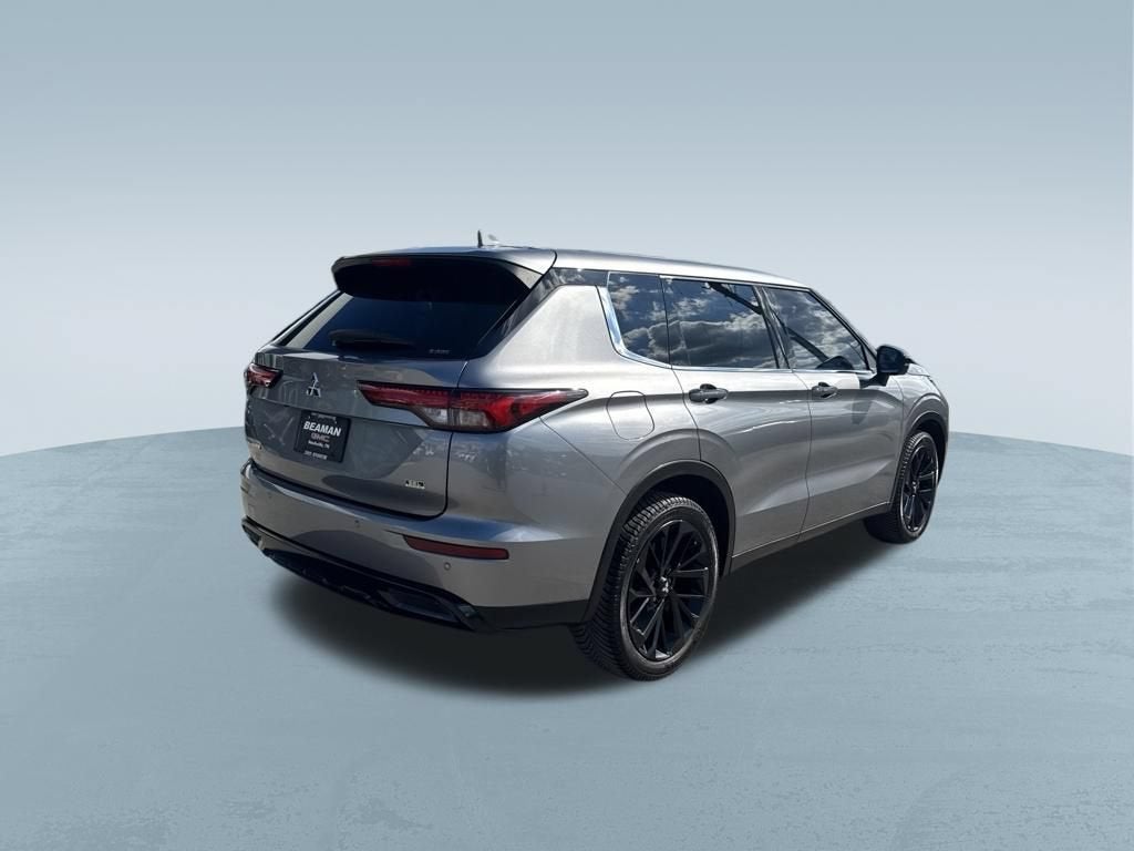 2023 Mitsubishi Outlander SEL