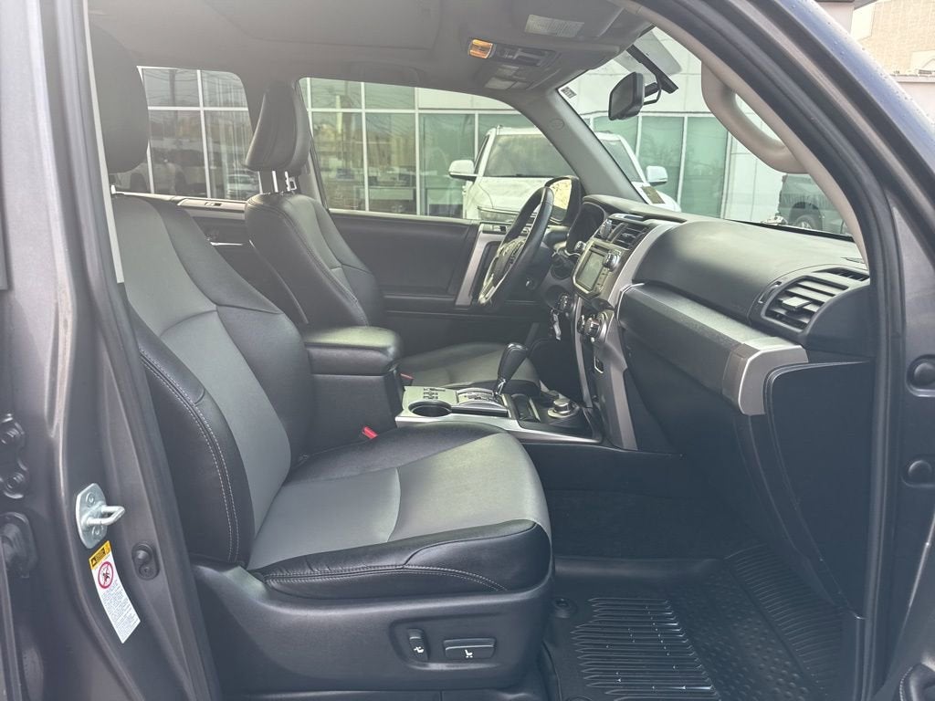 2017 Toyota 4Runner SR5