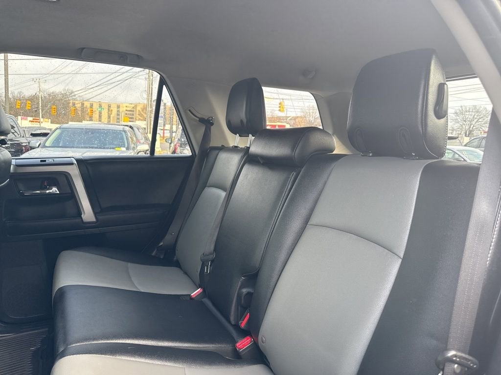 2017 Toyota 4Runner SR5