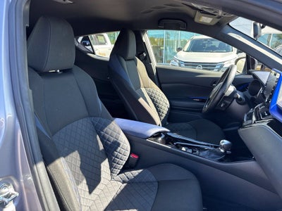 2020 Toyota C-HR LE