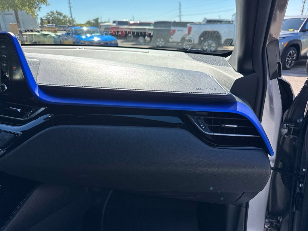 2020 Toyota C-HR LE