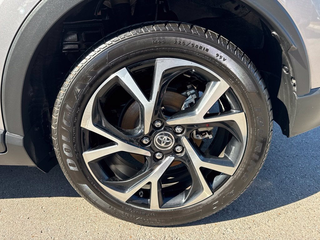 2020 Toyota C-HR LE