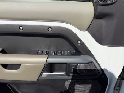 2022 Land Rover Defender X-Dynamic HSE