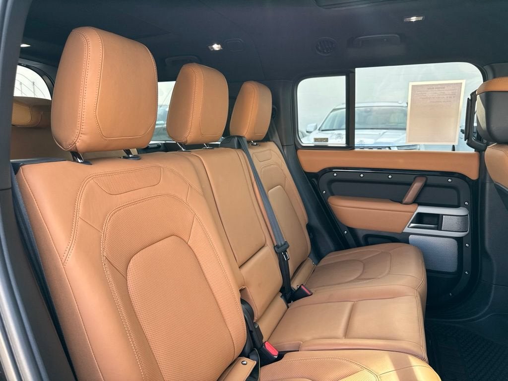 2024 Land Rover Defender S
