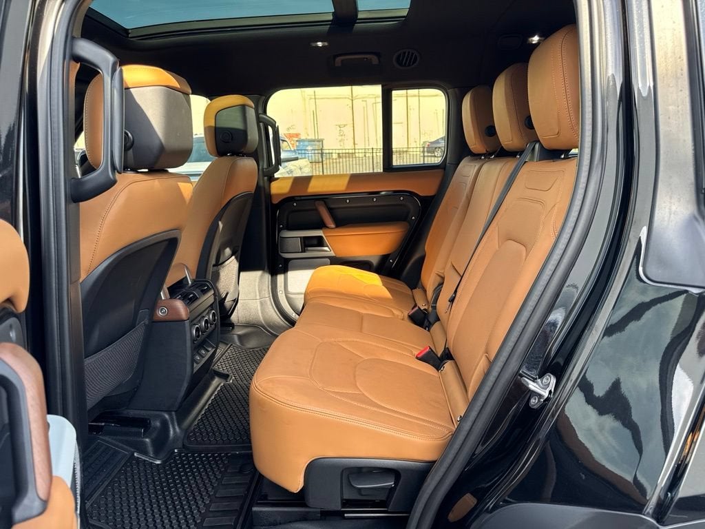2024 Land Rover Defender S
