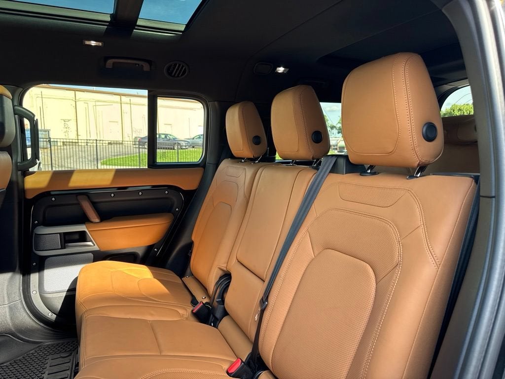 2024 Land Rover Defender S