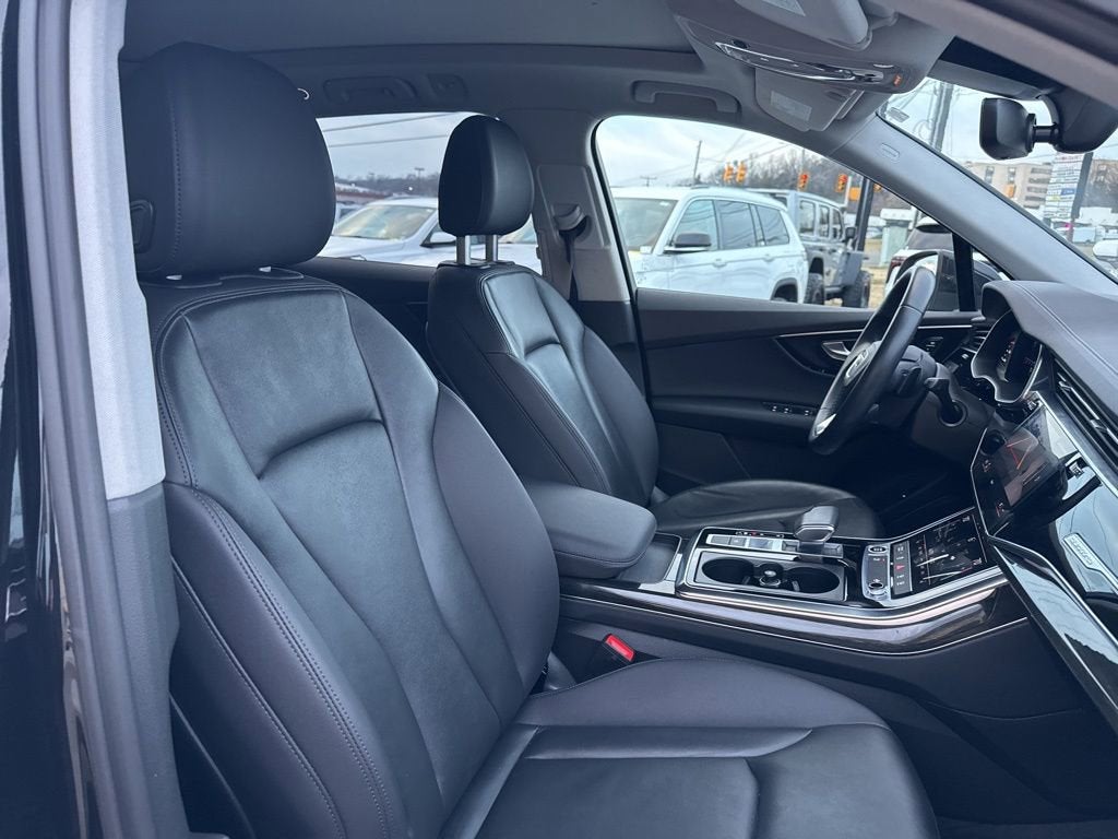 2023 Audi Q7 Premium