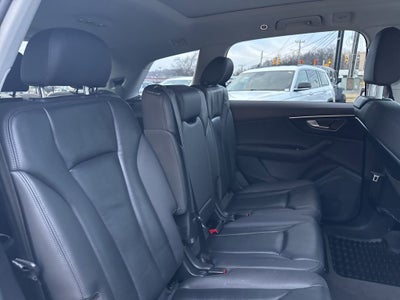 2023 Audi Q7 Premium