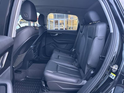 2023 Audi Q7 Premium