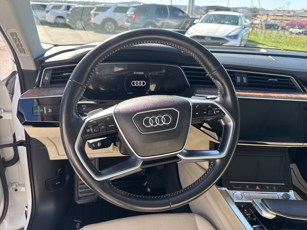 2019 Audi e-tron Premium Plus