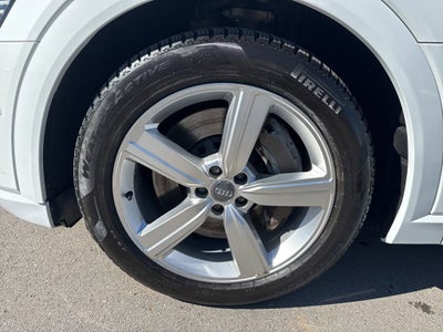 2019 Audi e-tron Premium Plus
